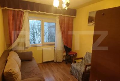 Apartament cu 3 camere decomandat în Nufărul - 2