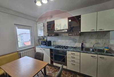 Apartament cu 2 camere semidecomandat în Central - 1