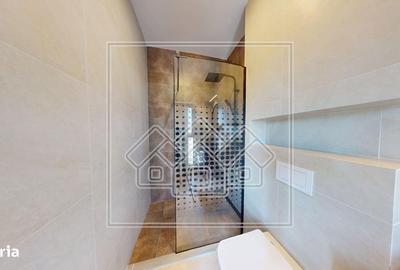 Apartament cu 4 camere în Central - 1
