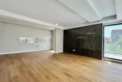 Unirii I Apartament 4 camere I 2 TeraseI 2 Locuri ParcareI Bloc nou I comision 0 - 3