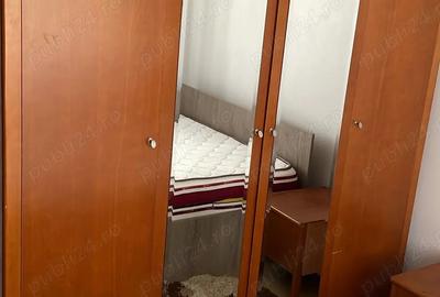 Ofer pentru inchiriere apartament 2 camere decomandat etaj 2 - 6