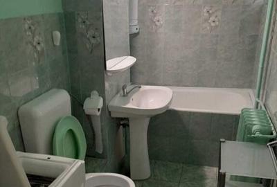 Garsoniera de inchiriat zona 1 Mai - 3