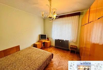 Apartament cu 3 camere decomandat în Piața Centrală - 6
