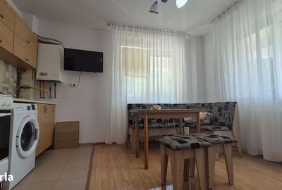Apartament cu 2 camere decomandat în Nicolina - 2