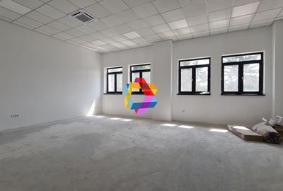 Spațiu comercial, de 150 mp, în Astra - 2