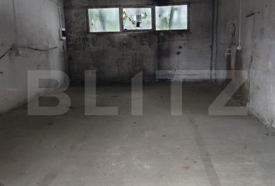 Spațiu comercial, de 57 mp, în Central - 1