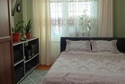 Apartament cu 3 camere semidecomandat, mobilat în Policlinica - 6