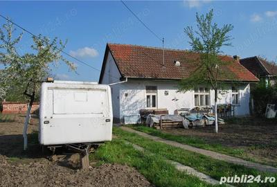 Garsonieră decomandată în Central - 2