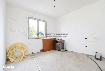Casă cu 3 camere cu Teren 1235 Mp în Borlești - 19