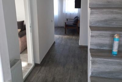 Casă cu 3 camere cu Teren 1000 Mp în Central - 8