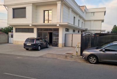 Spațiu comercial, de 300 mp, în Central - 2