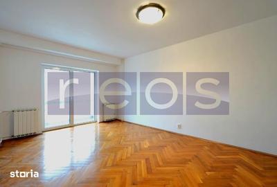 Apartament cu 5 camere în Nerva Traian