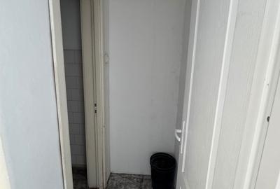 Spațiu comercial, de 50 mp, în Central - 5