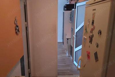 Inchiriez apartament 2camere - 2