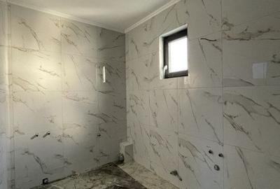 Casă cu 4 camere cu Teren 161 Mp în Central - 10