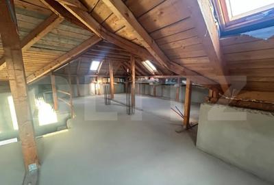 Casă cu 7 camere cu Teren 600 Mp în Micro 6 - 3