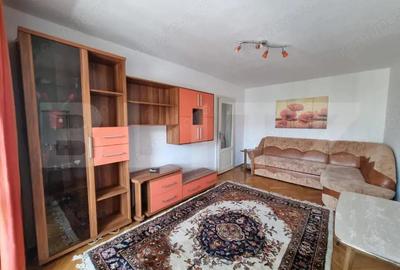 Apartament de inchiriat, cu 3 camere, 65 mp, zona Astra