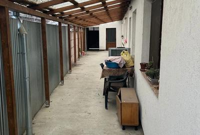 Casă cu 4 camere cu Teren 247 Mp în Central - 6