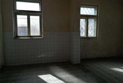 Spațiu comercial, de 596 mp, în Filipeștii de Pădure - 8