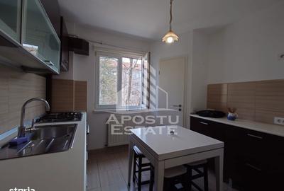 Apartament cu 3 camere, mobilat în Circumvalațiunii