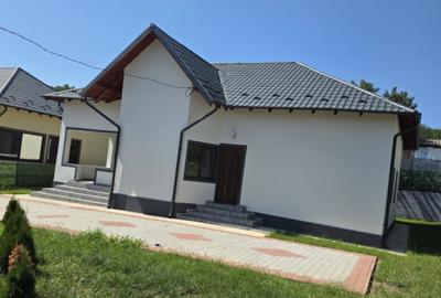 Casa noua la cheie, toate utilita?ile - 9