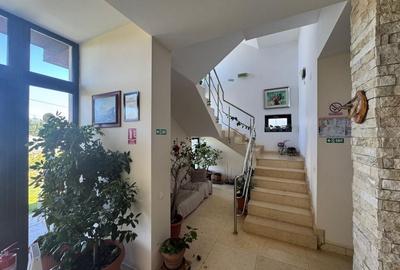 Hotel/Pensiune, de 875 mp, în Central - 4