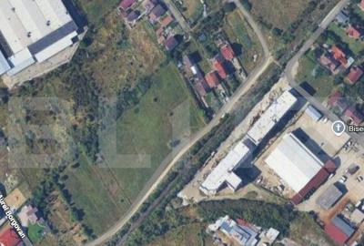 Teren de 2.760 mp, in zona excelenta, cu utilita?i ?i - 8