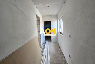 Casă individuală cu 12 camere cu Canalizare în Central - 2