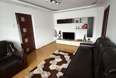 Apartament cu 3 camere decomandat în Sebastian - 4