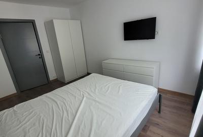 Apartament cu 3 camere decomandat în Berceni - 3