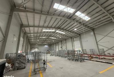 Spațiu comercial, de 2,450 mp, în Central - 12