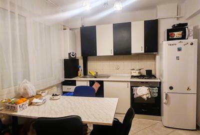 Ap 2 cam decom, mobilat clasic si utilat, curte cu spatiu verde, zona str. Horea - 3