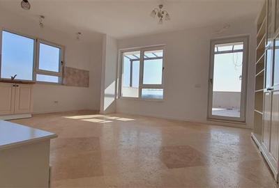 Penthouse cu 2 camere decomandat în Ghencea - 1