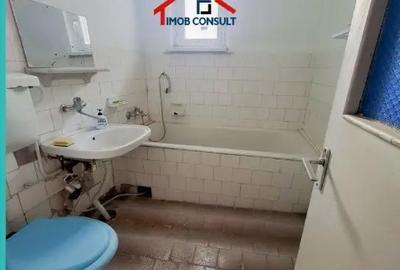 Apartament cu 3 camere decomandat în Gară - 1