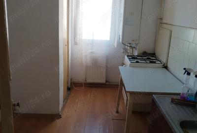 Vand apartament cu 3 camere Vand apartament cu 3 camere - 9