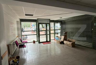 Spațiu comercial, de 685 mp, în Central - 1