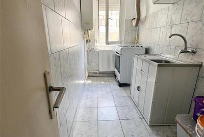Apartament cu 3 camere semidecomandat în Est - 12
