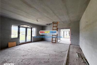 Casă cu 6 camere cu Teren 1077 Mp în Central - 9