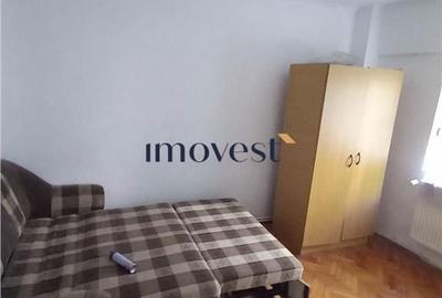 Apartament cu 3 camere decomandat în Micro 16 - 2
