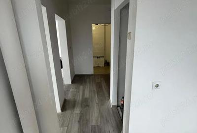 Apartament cu 2 camere decomandat în Orșova - 4