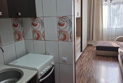 Garsonieră decomandată în Pajura - 8