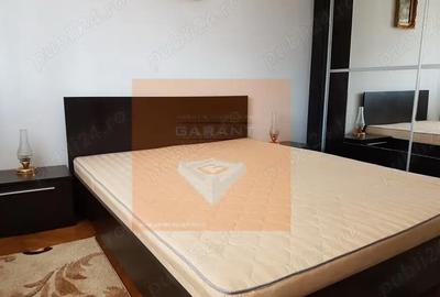 Apartament cu 4 camere decomandat în Central - 2