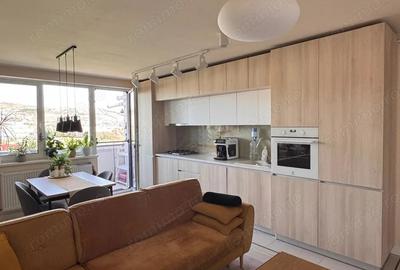 Inchiriez apartament 3 camere situat pe Str. Rodnei - 2