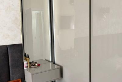 Apartament cu 2 camere decomandat în Calea București - 15