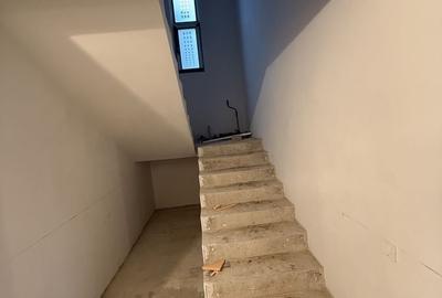 Casă cu 4 camere cu Teren 670 Mp în Bucov - 5