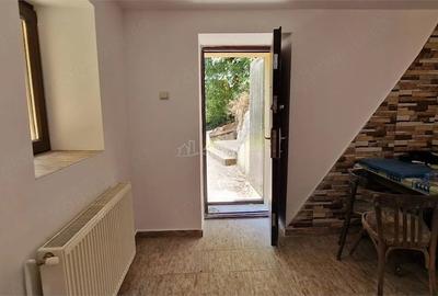 Casă cu 1 camere cu Teren 2122 Mp în Lendt