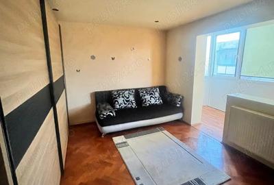Inchiriez apartament cu o camera - 4