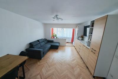 Apartament cu 4 camere decomandat, mobilat în Steaua - 2
