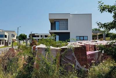 Spațiu comercial, în Central