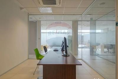 Spațiu comercial, de 20 mp, în Central - 11